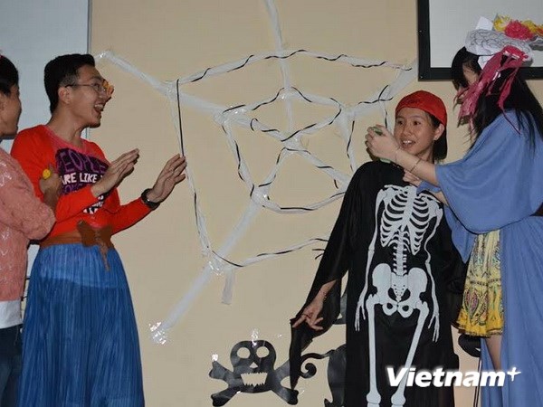 Vietnamese students organize Halloween in Malaysia